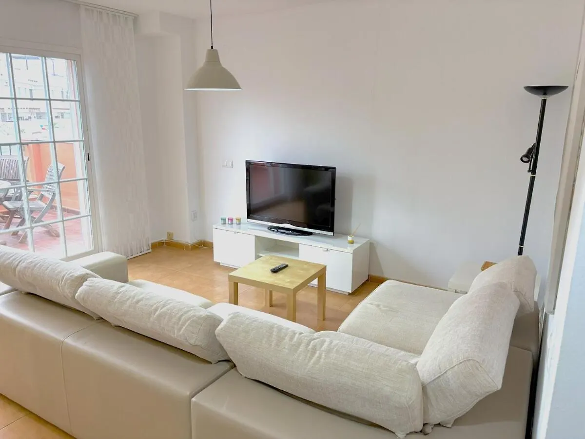 Almayate Alto Evans Realty Bu Adosado & Aparcamiento & Piscina & Padel 0*, Almayate Alto