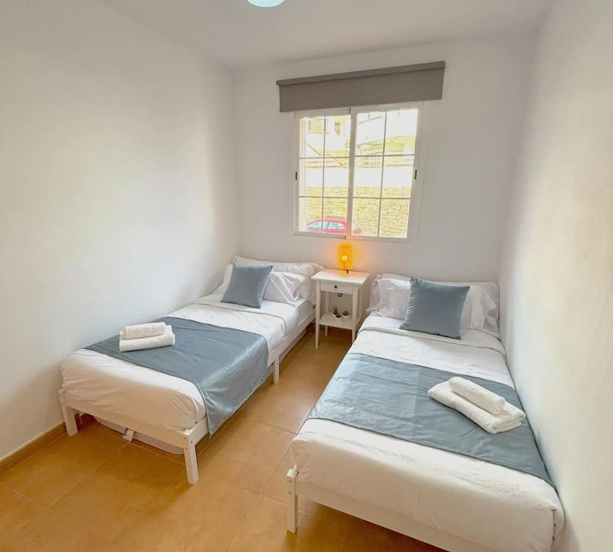 Almayate Alto Evans Realty Bu Adosado & Aparcamiento & Piscina & Padel 0*, Almayate Alto ספרד